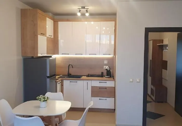 Central Beach Ravda Apartments Апартамент