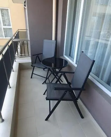 Central Beach Ravda Apartments * Ravda