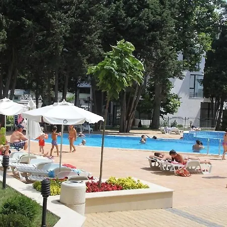 Appartamento Central Beach Ravda Apartments *