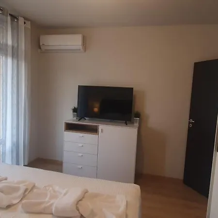 Central Beach Ravda Apartments * Ravda