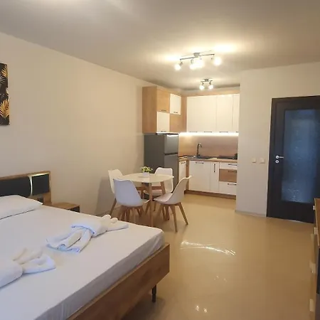 Appartamento Central Beach Ravda Apartments