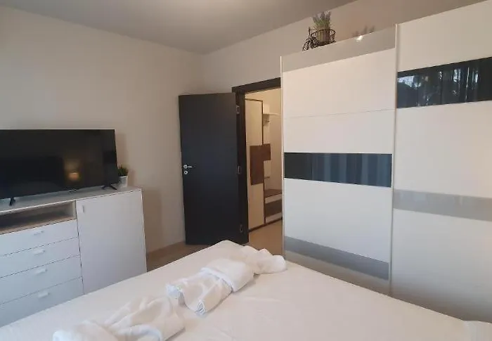 Appartamento Central Beach Ravda Apartments