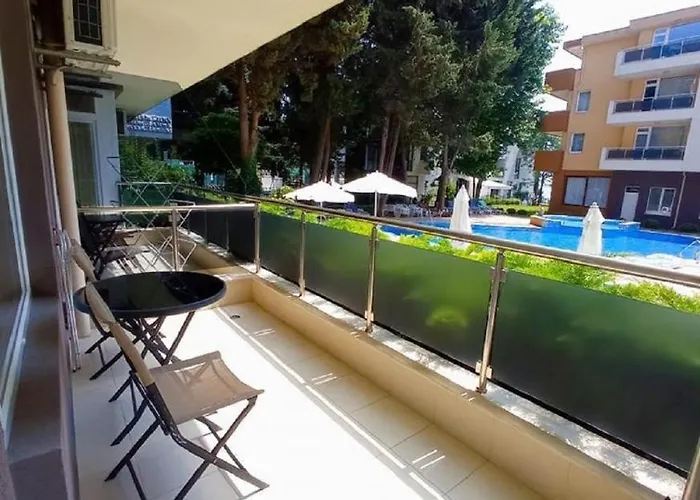 Apartmán Central Beach Ravda Apartments