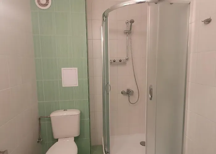 Central Beach Ravda Apartments *